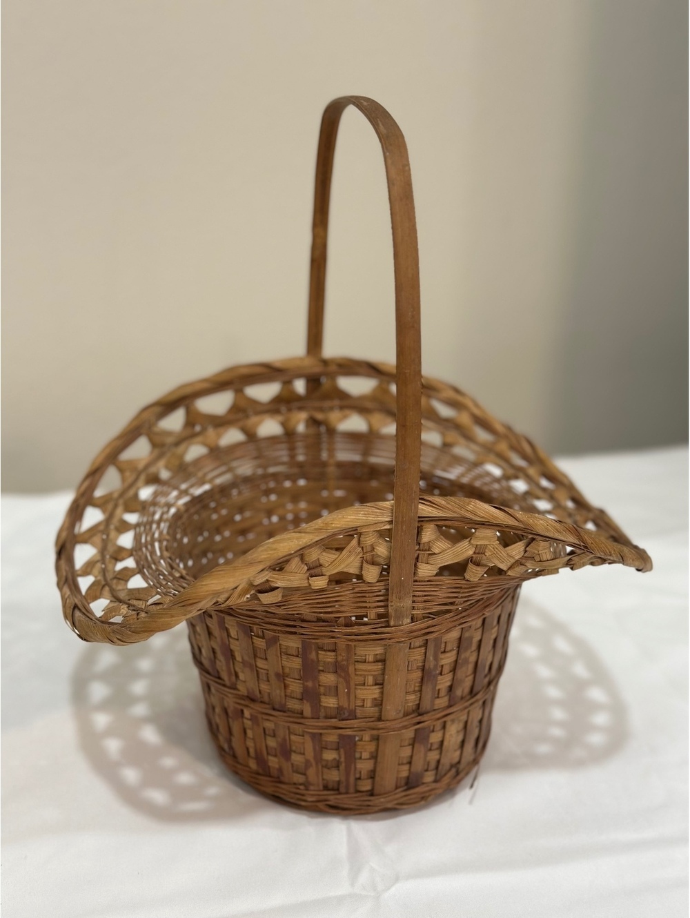 Vintage Wicker Basket with Handle, Decorative and Functional, Approx. 5-Inch Dia
